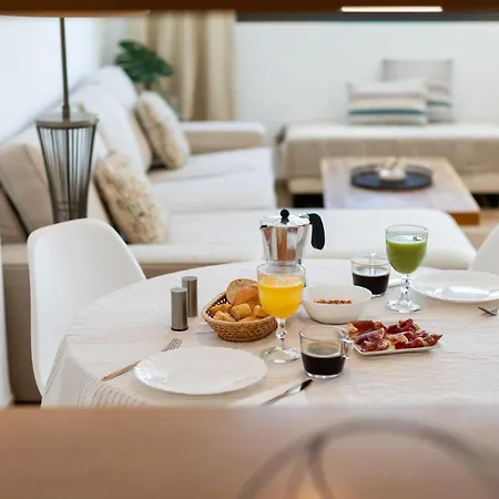 Atico Con Fantasticas Vistas شقة كونيل ذي لا فرونتيرا